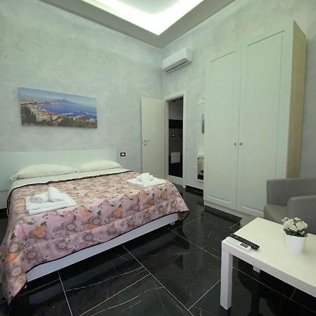 Savastano House Hotel Naples Exterior photo